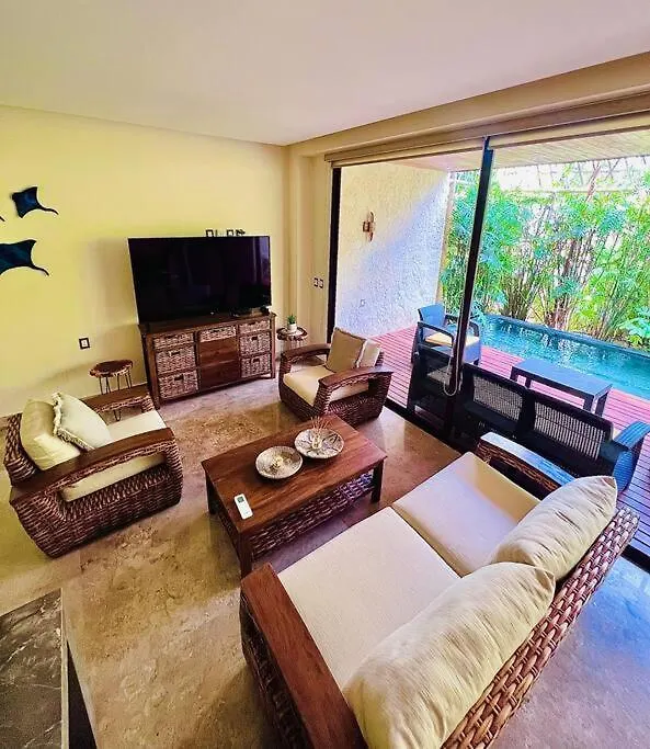 Luxurious Jungle Condo And Private Cenote Tulum Apartment